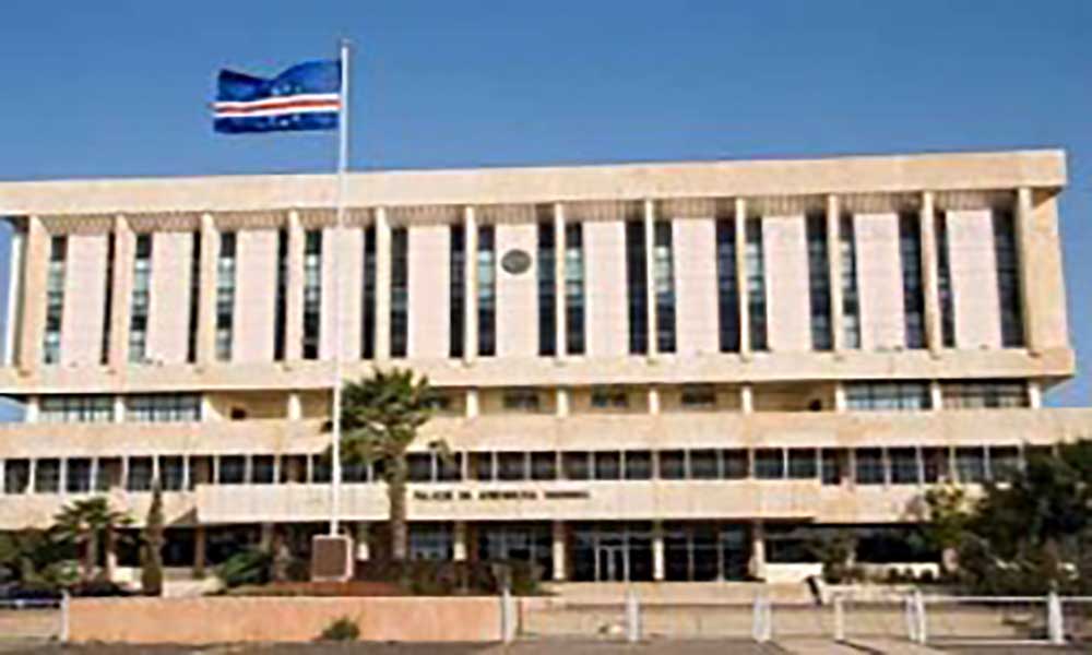 PAICV quer que política do Governo sobre a habitação seja discutida já na sessão parlamentar deste mês