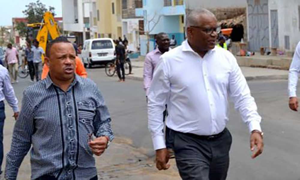 Presidente da Assembleia Nacional satisfeito com processo de desenvolvimento de Santa Cruz