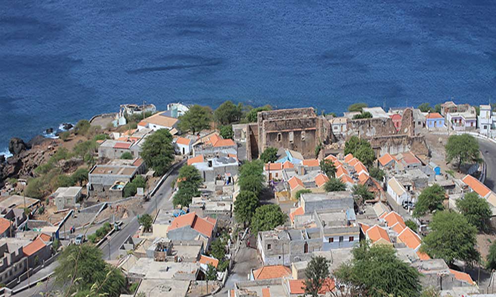 Há contentores novos de recolha de resíduos sólidos na Ribeira Grande
